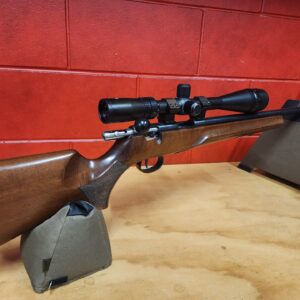 17HMR Anshultz - Heavy Barrell  - Model 1517 (#7321)